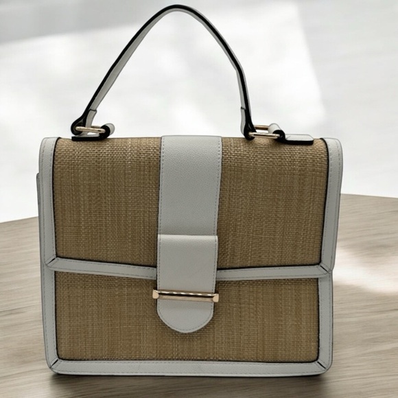 Aldo Handbag in Amazing Condition - Picture 1 of 8